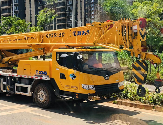 梅河口市大件设备吊装租赁吊车